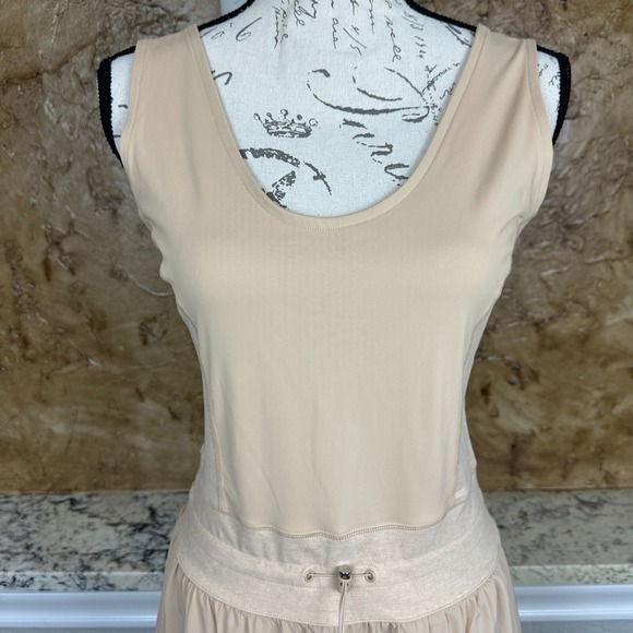NWT Travis Mathew Dawn Glow Sleeveless Golf Romper Women's M Performance Stretch - Picture 2 of 11